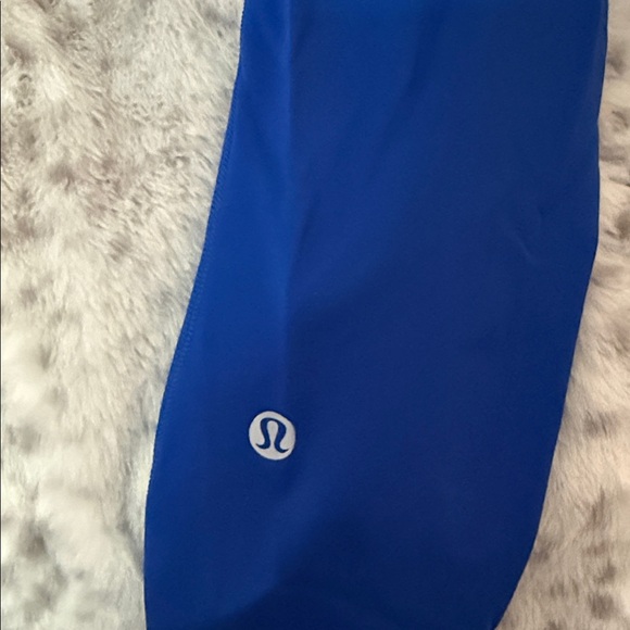 Lululemon leggings - Picture 2 of 3